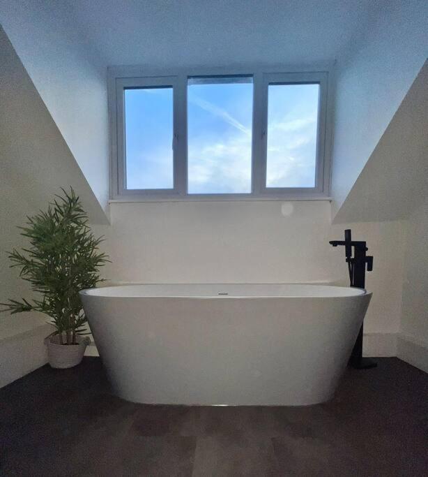 Canalside Terrace-Boutique Stay Worcester City מראה חיצוני תמונה